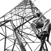 Laureato in chitarra classica offre lezioni private